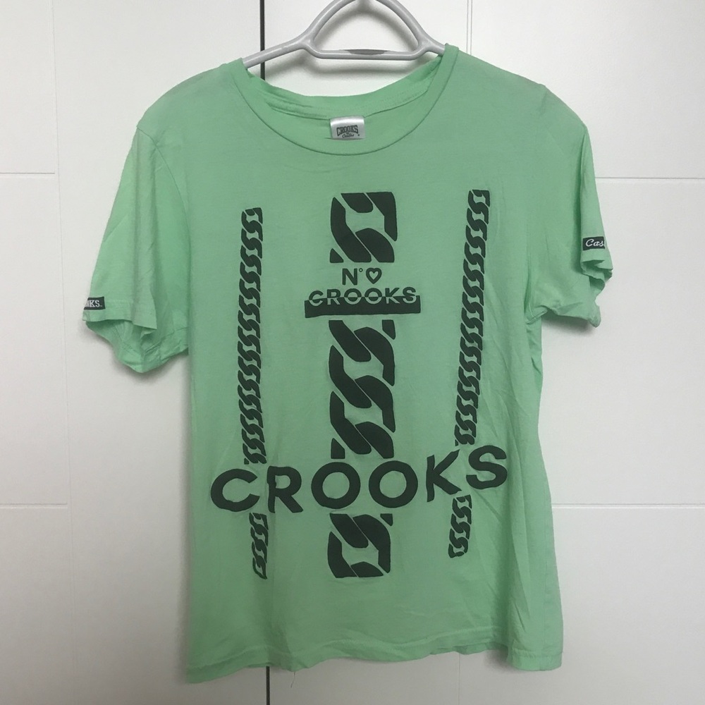 crooks & castles tee